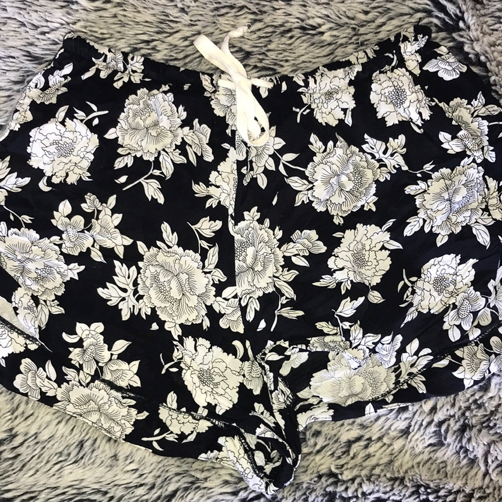 brandy Melville Flowy Shorts